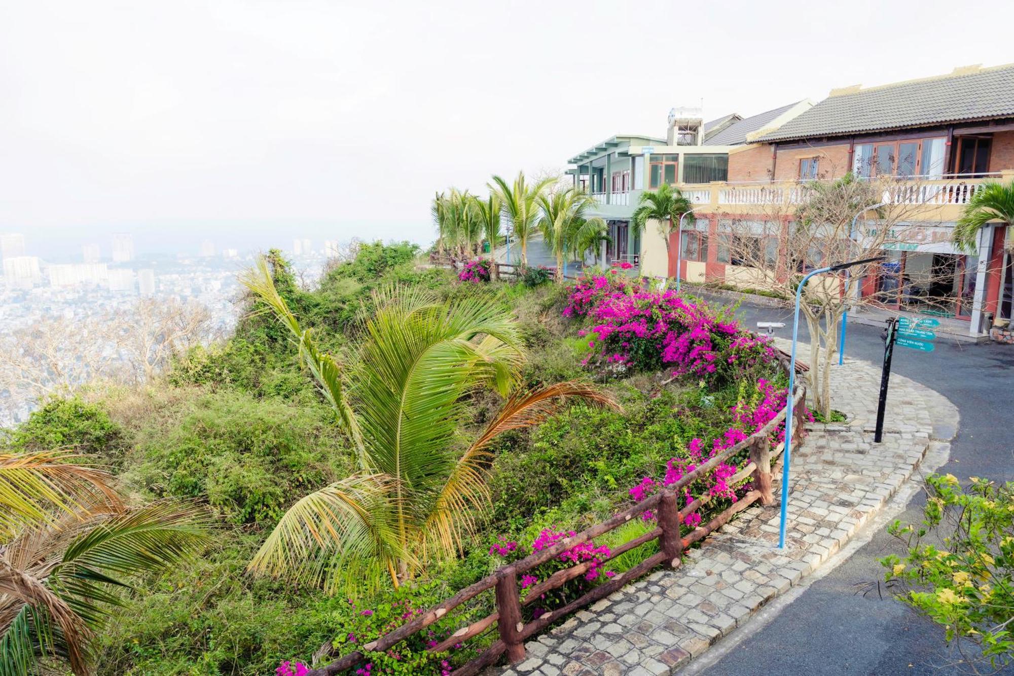 Ho May Park Vung Tau Khach San - Resort Exterior photo